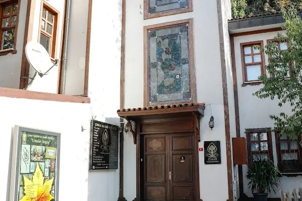 Çınar Uluslararası Kültür ve Sanat Merkezi - Resim 1