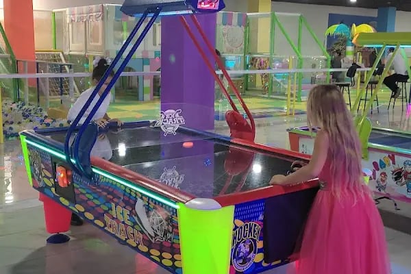 Nirvana Cafe &amp; Bilardo - Resim 16