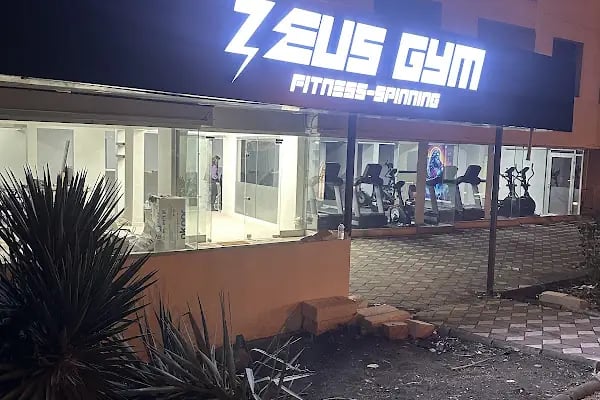 ZEUS GYM - Resim 6