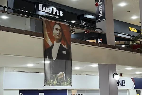 HAIRPUB Ataşehir by Ömer Tarı - Resim 3