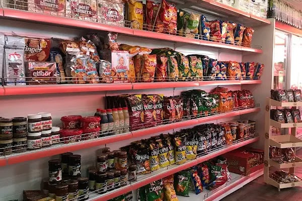 Beyaz Cafe Market - Resim 4