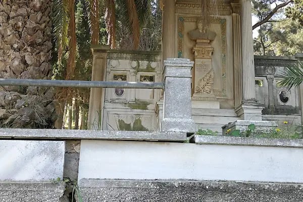 Büyükada Rum Ortodoks Kabristanı - Resim 13