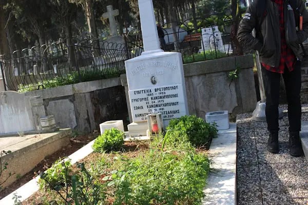 Büyükada Rum Ortodoks Kabristanı - Resim 11