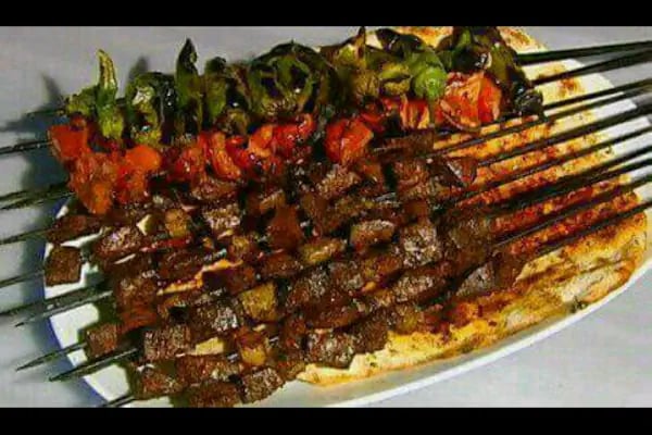 Güzel Kebap Ve Ciger Salonu Mustafa Ustanin Yerl - Resim 3