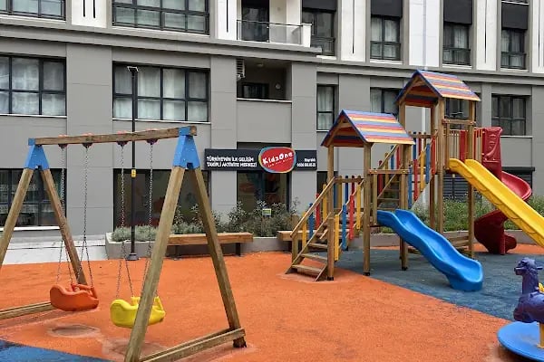 KidzOne Bayraklı - Resim 5