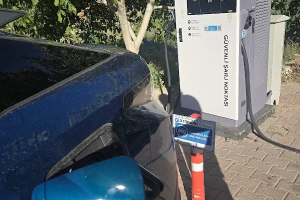 Şarj Stop Şarj İstasyonu - Resim 1