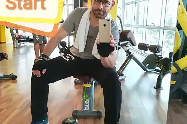 The Machine Fitness Center - Resim 3