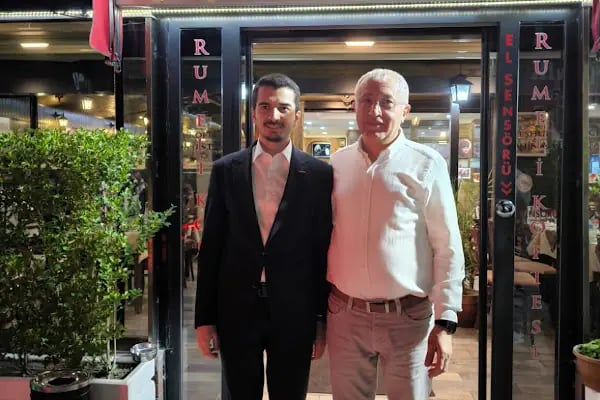 Meşhur Rumeli Köftecisi Mustafa - Resim 8