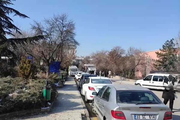 Ankara Üniversitesi Cebeci Kampüsü - Resim 19