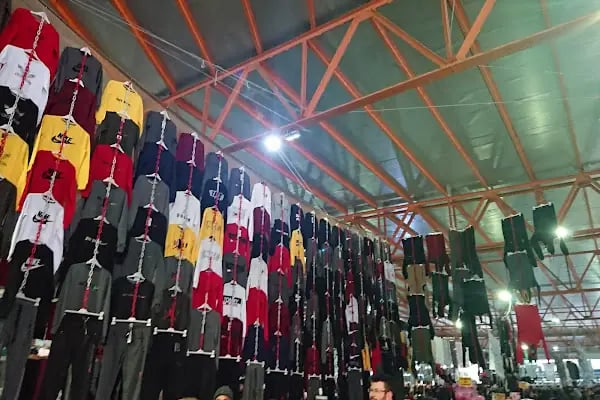 Güzelyalı Sosyete Pazarı - Resim 3