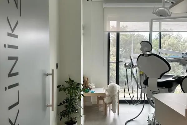Diş Hekimi Gün Günday - Resim 2