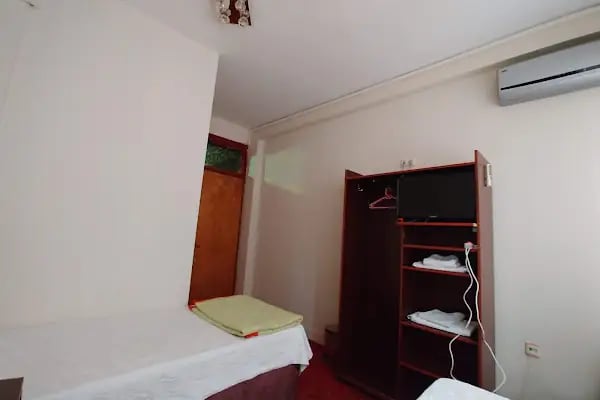 Otel Çeşme - Resim 2