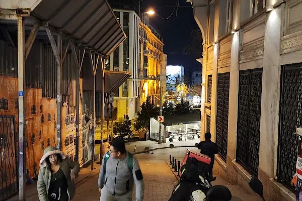Yavuz Selim Tramvay Durağı - Resim 15