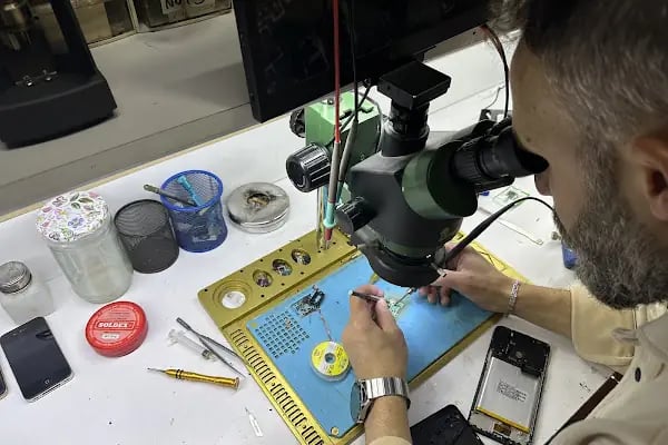 Gsm Hastanesi Turgutreis Bodrum Telefon Tamircisi - Resim 2