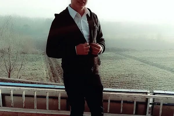 Kırmızı Park - Resim 2