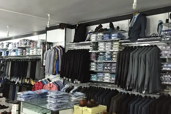 DANYAL STORE Ayakkabı ve Giyim Mağazası - Resim 19