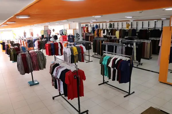 DANYAL STORE Ayakkabı ve Giyim Mağazası - Resim 3