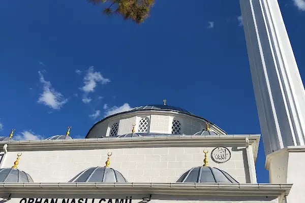 Orhan Nazlı Cami - Resim 4