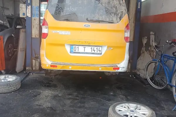 Berkay oto özel ford servisi - Resim 11