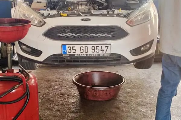 Berkay oto özel ford servisi - Resim 4