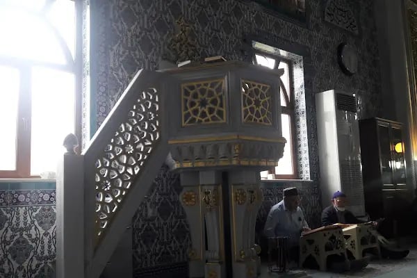 Sıddık Cami - Resim 12