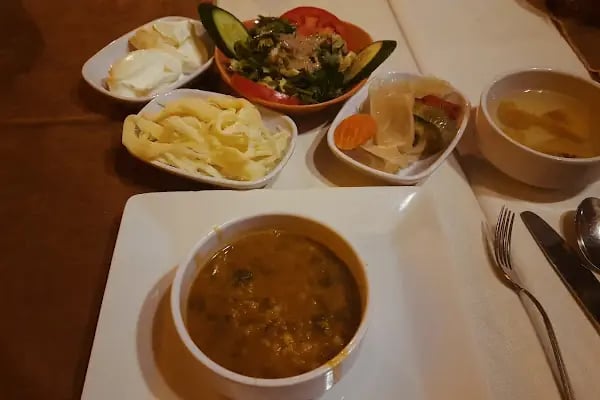Petersburg Cafe&amp;Restaurant - Resim 19