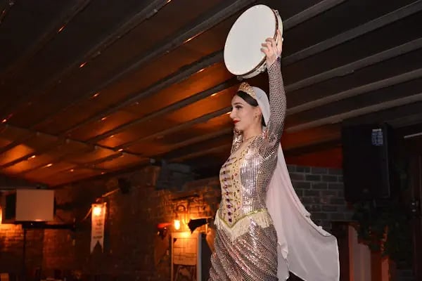 Petersburg Cafe&amp;Restaurant - Resim 14