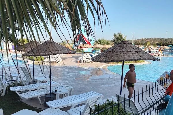 Aqua Yaşam Uzundere Yüzme Havuzu - Resim 20