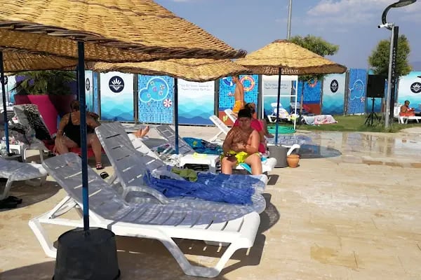 Aqua Yaşam Uzundere Yüzme Havuzu - Resim 10