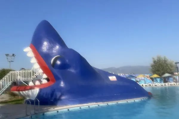 Aqua Yaşam Uzundere Yüzme Havuzu - Resim 5