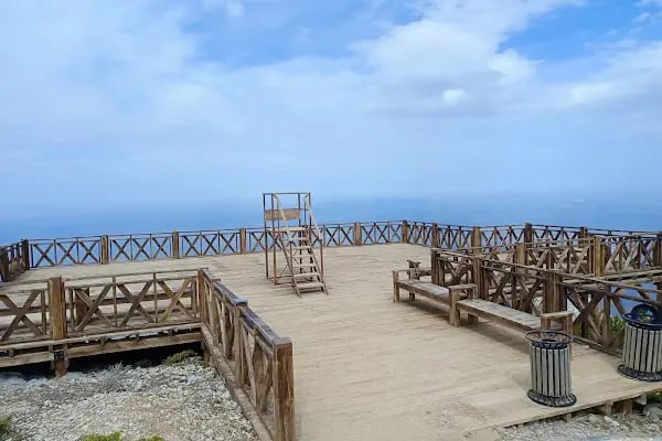 Spil Dağı Seyir Terası - Resim 18