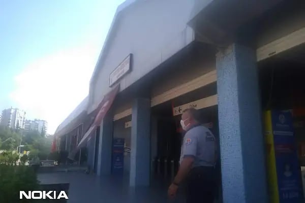 Anadolu Lisesi Metrosu - Resim 14