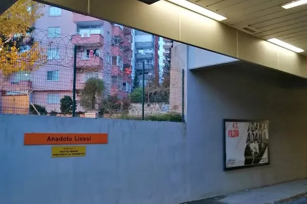Anadolu Lisesi Metrosu - Resim 3