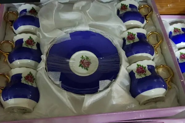 Dubai Hediyelik Eşya - Resim 10
