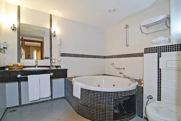 Rudolf Suit &amp; Apart &amp; Otel - Resim 3