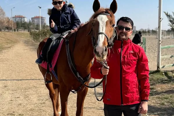Hara Selçuk Binicilik Akademisi - Resim 3