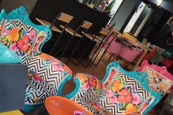 Palet Cafe - Resim 11