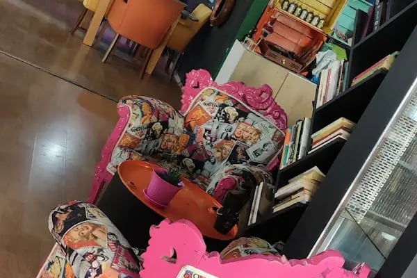 Palet Cafe - Resim 4