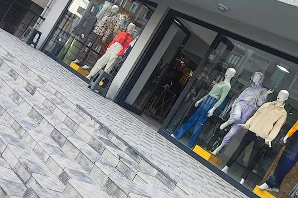 Hello Outlet - Resim 19