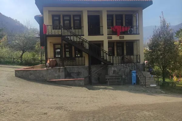 Yeşildoğa Piknik Ve Kamping Alanı - Resim 13