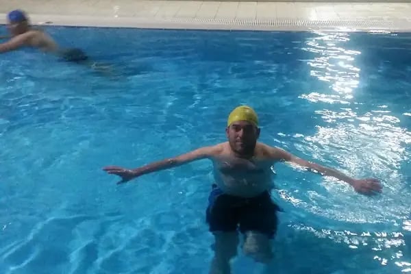 Osmangazi Atıcılar Yüzme Havuzu - Resim 9