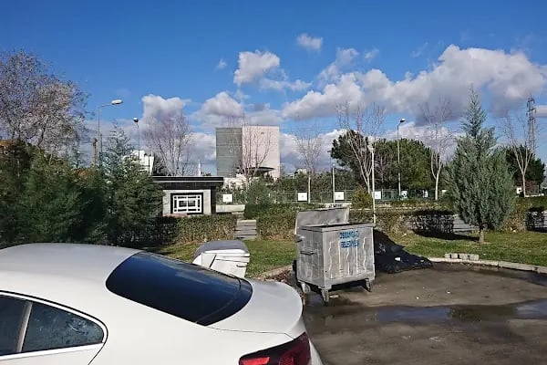 Osmangazi Atıcılar Yüzme Havuzu - Resim 16