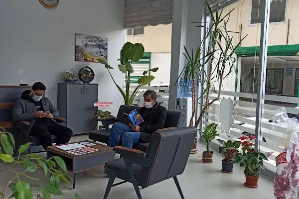 Ömer Faruk Yahlizade Diş kliniği - Resim 4