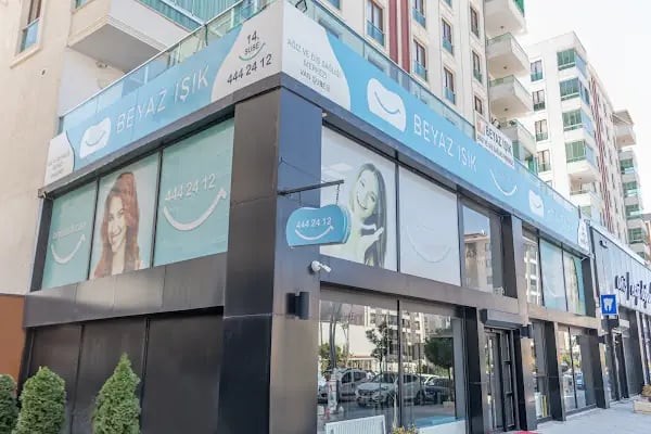 Beyaz Işık Ağız ve Diş Sağlığı Merkezi - Resim 10