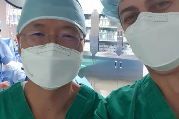 Prof. Dr. Hayati Aygün - Ortopedi ve Travmatoloji/Omurga Cerrahisi - Resim 19