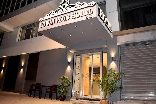 Edwin Plus Hotel - Resim 6