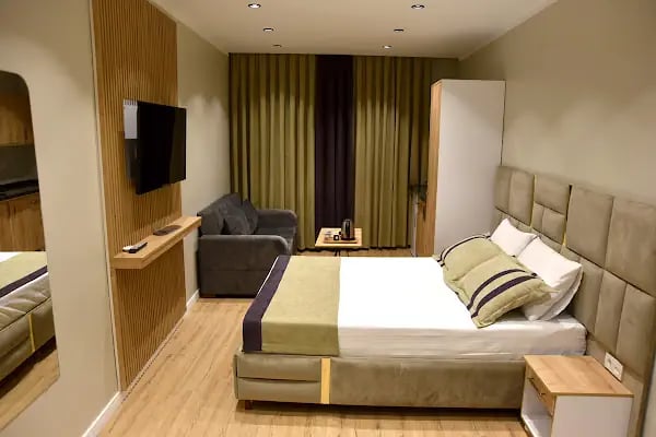 Edwin Plus Hotel - Resim 2