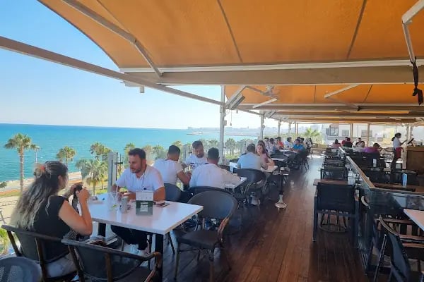 Loba Cafe (Loba Terrace) - Resim 17