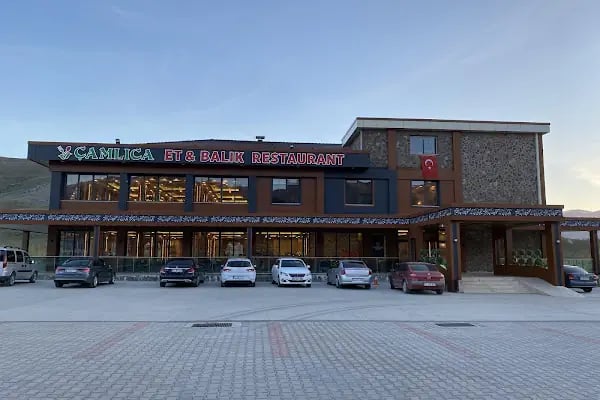 Sürgü Çamlıca Et Balık Restaurant - Resim 2