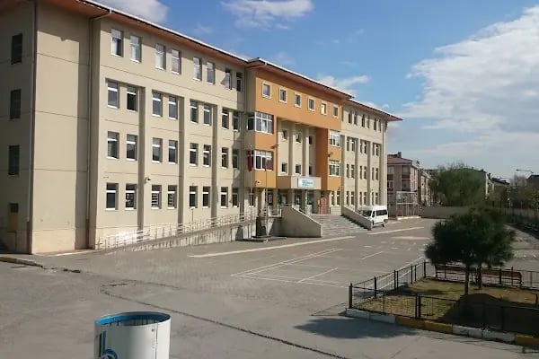 Kadir Kuş İmamhatip Ortaokulu - Resim 1